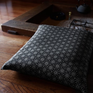 Handgjord japansk Zabuton-kudde, överdrag i linblad