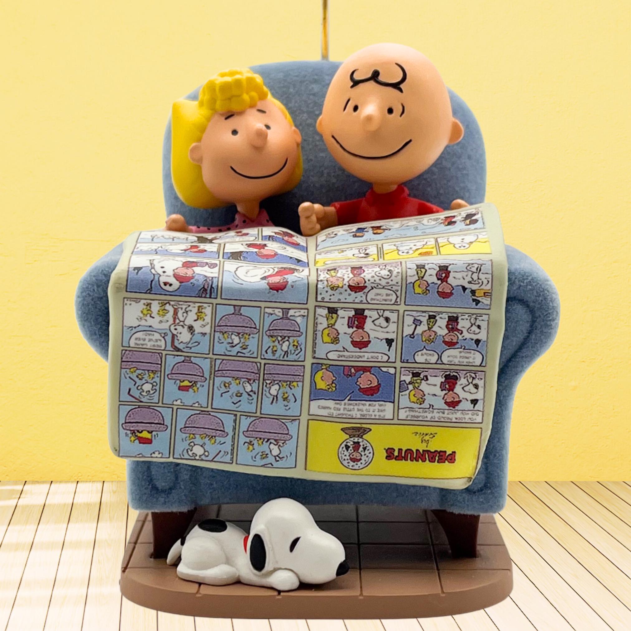Hallmark The Sunday Funnies チャーリーブラウン Hallmark Peanuts Sunday Funnies Christmas Ornament Snoopy