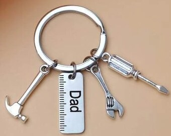 DAD - Handyman keyring with four charms