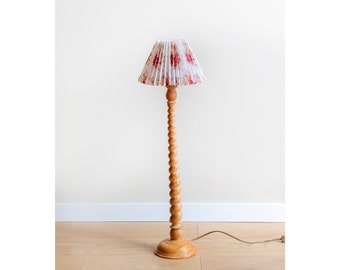 Barley Twist Table Lamp, Pleated Floral Shade, English Turned Wooden Lamp, Classic Tall Desk Lamp, Victorian Home Decor