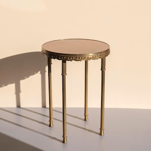 Brass Round Side Table, Hollywood Regency, Vintage Plant Stand, 1950s Design, Mid Century Golden Stool