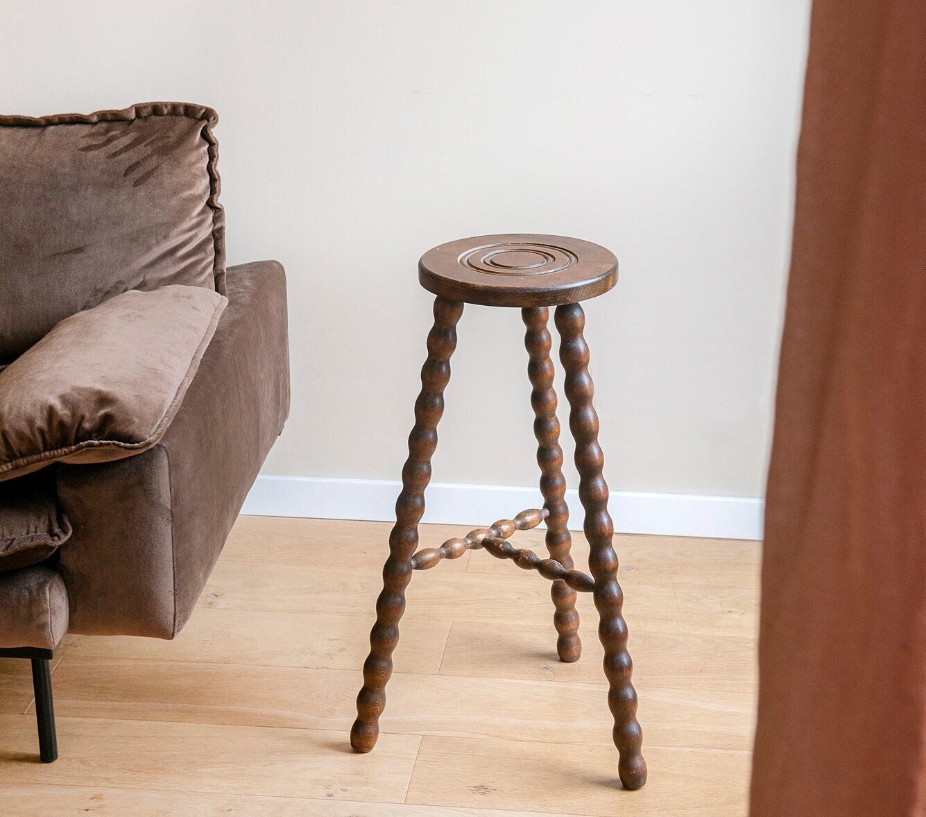 Bobbin turned legs online