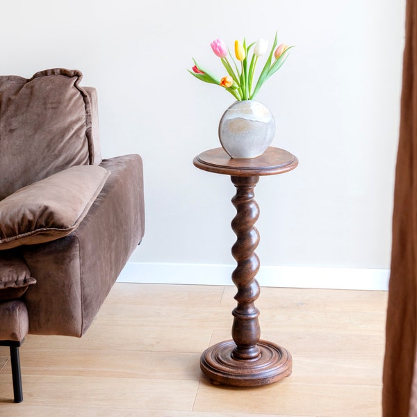 Tall Barley Twist Pedestal Table, Round Wooden Side Table, Carved Plant Stand, Turned Foot, Dark Brown Coffee Table, Victorian Home Decor