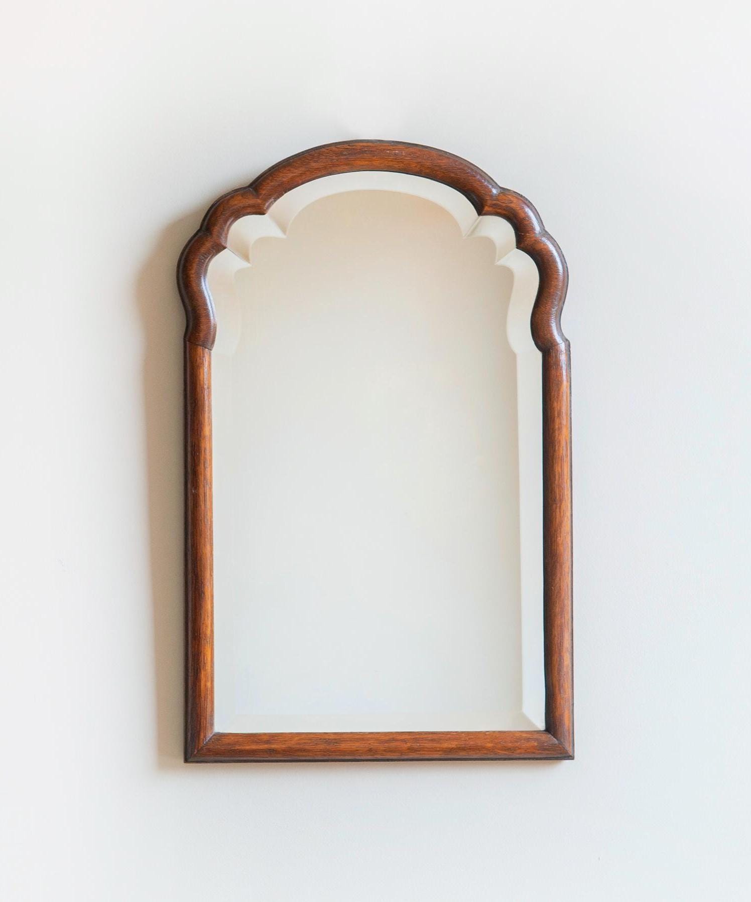 Miroir festonné en chêne avec verre biseauté, miroir de ferme ancien en bois, décoration murale victorienne, miroir laqué rustique