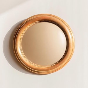 Vintage Convex Bullseye Mirror - Gilt Wood Frame with Beaded Inner Rim, 1960s