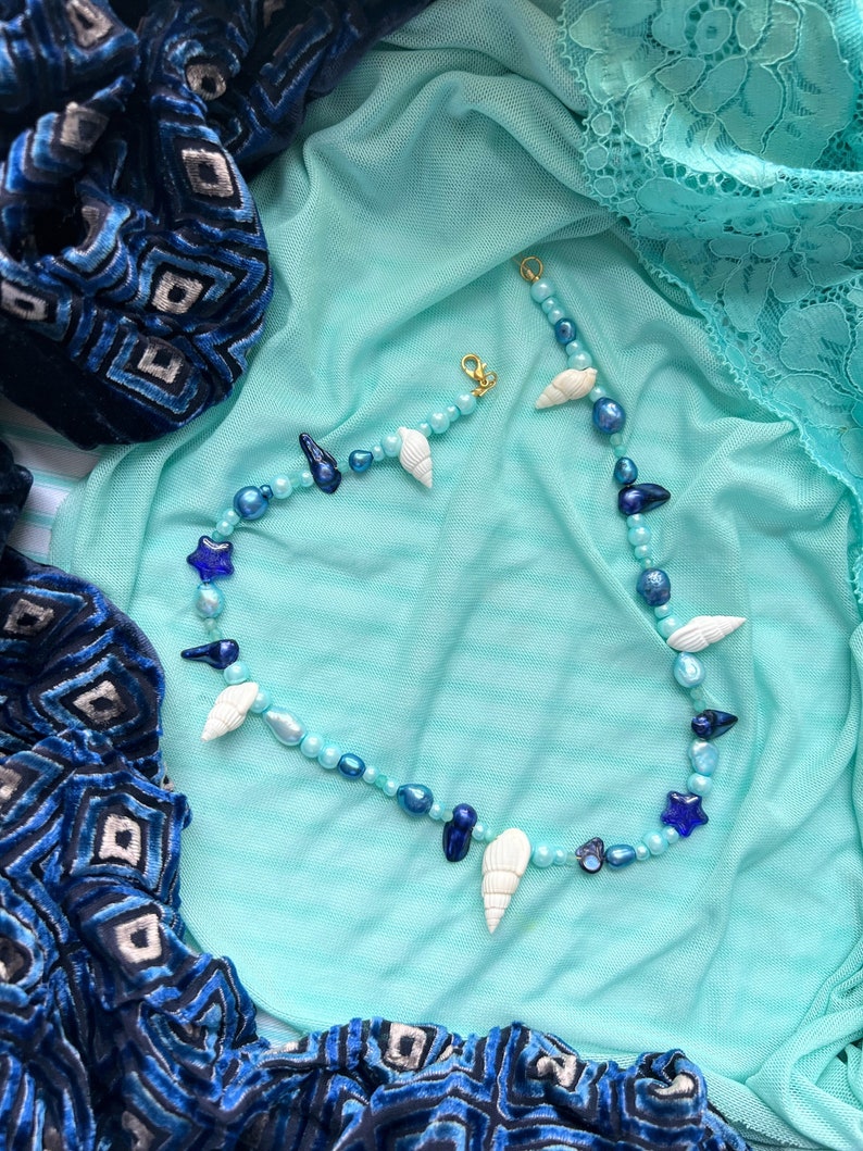 Pearl Beaded Necklace Mermaid Blue Shell image 1