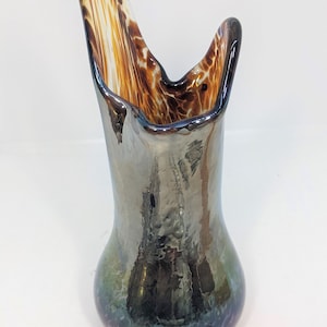 Vintage Hand Blown Iridescent Tortoise Shell Amorphic Modernist Studio Art Glass Vase