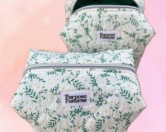 daisy quilted beauty tote | 100% cotton | flower zipper pouch | daisy makeup bag | handmade in USA | accessories | gifts | purpose patterns