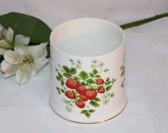 Vintage Strawberry Jar || Made in England