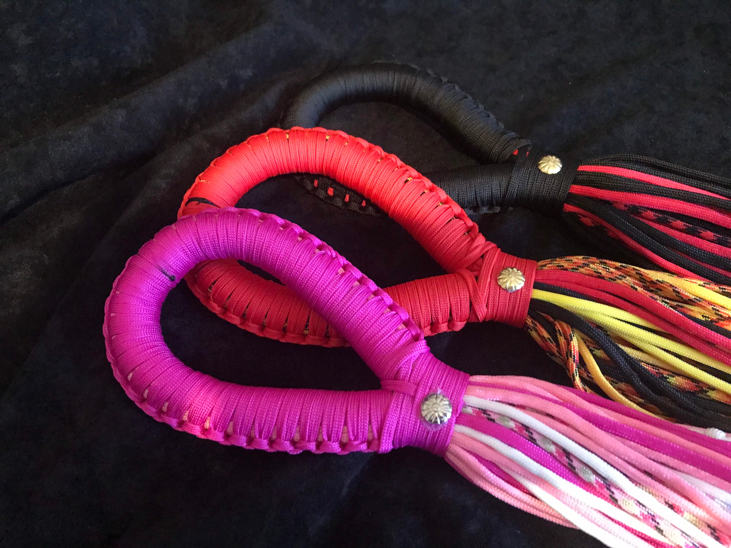 Super Deluxe Paracord Flogger, Various Colours, Vegan Friendly