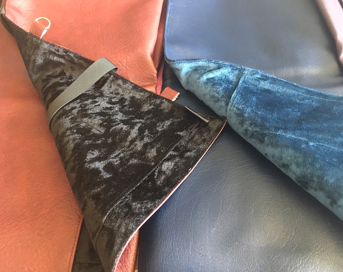 SALE 4 + 3 Pocket Flogger Kit Bag