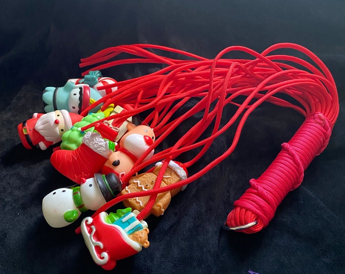 Christmas Paracord Flogger