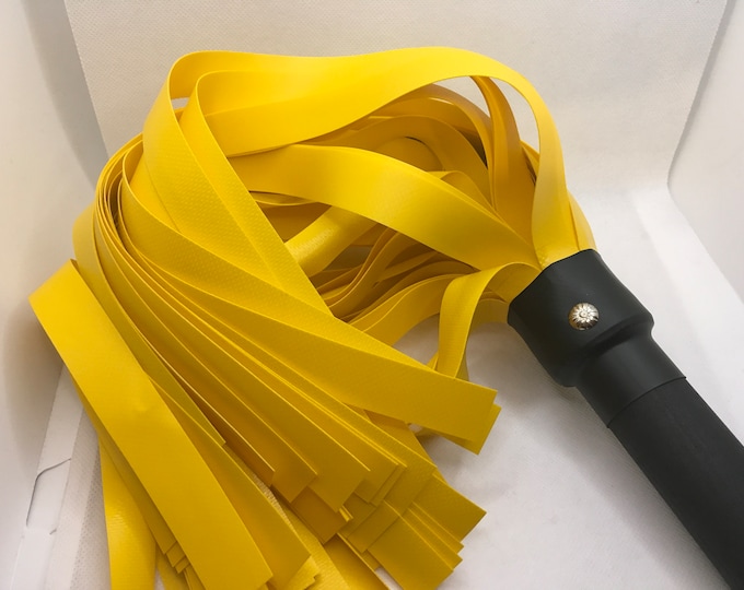 PVC Flogger 18” Falls, Various Colours  Vegan Friendly