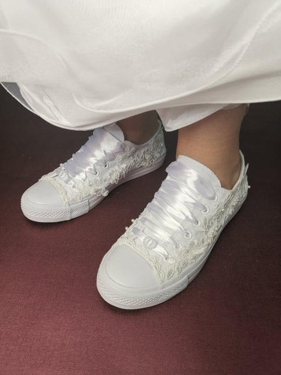 Embroidery bridal sneakers Tulle ribbon 