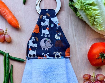 Modern Kitchen Hanging Hand Towel for Laundry, caravan, bathroom. 100% cotton with a timber disk Dogs animals