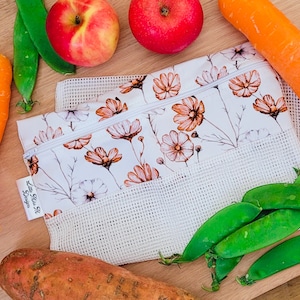 lightweight cotton reusable produce bags | farmer market fruit and vegetable bags with zipper | fridge food storage & great gifts Gum Leaves