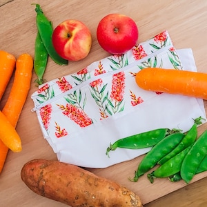 lightweight cotton reusable produce bags | farmer market fruit and vegetable bags with zipper |fridge food storage & great gifts Bottlebrush