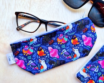 Glasses cases, Sunglasses pouch, spectacles cases, fabric padded sleeve for eyeglasses holder birds of Aus purple