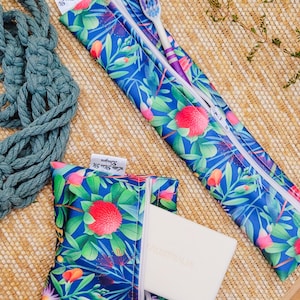 Travel Soap waterproof bag | travelling essential pouch zerowaste reusable  case with Toothbrush holder Western Natives flowers