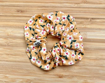 Orange Floral Scrunchie | Whimsical Cotton Scrunchie | Cottagecore Hair Accessory | Gift for Art Lovers & Gardeners