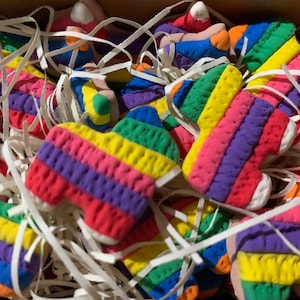 Miniature Piñata Clay Bow Charms