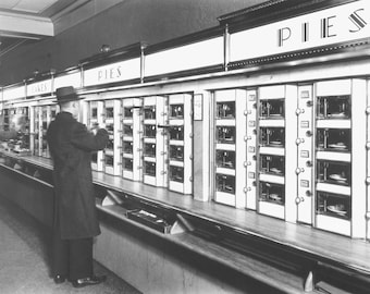 Vintage NYC Print – Automat on Eighth Avenue by Berenice Abbott