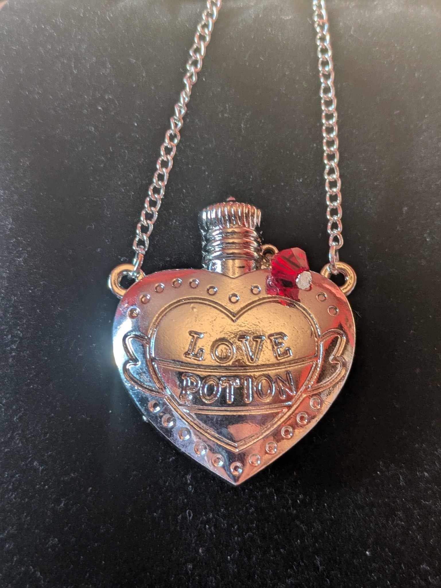ネックレス・ペンダント +ENGBROX+ silver925 love potion necklace EBNL23057SV Harry Potter™ Love Potion Necklace, Adjustable – ALEX AND ANI