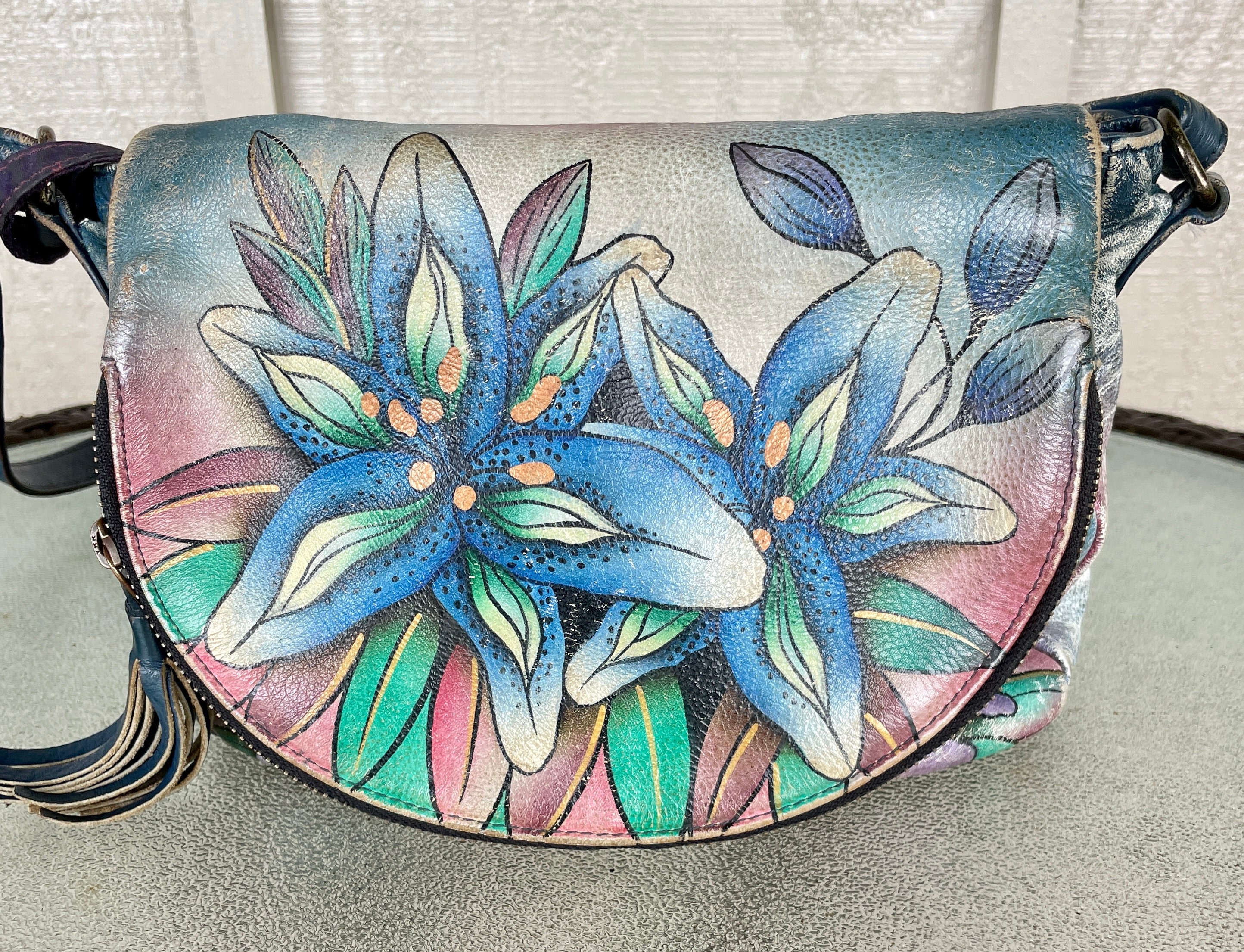 Custom Assorted hand painted leather handbags on new and vintage bags -  Anagram Fine Art