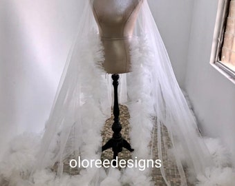 Long Tulle cape for wedding dress/Wedding dress cape/Cape wedding dress/ Cape for wedding gown/White wedding cape dress