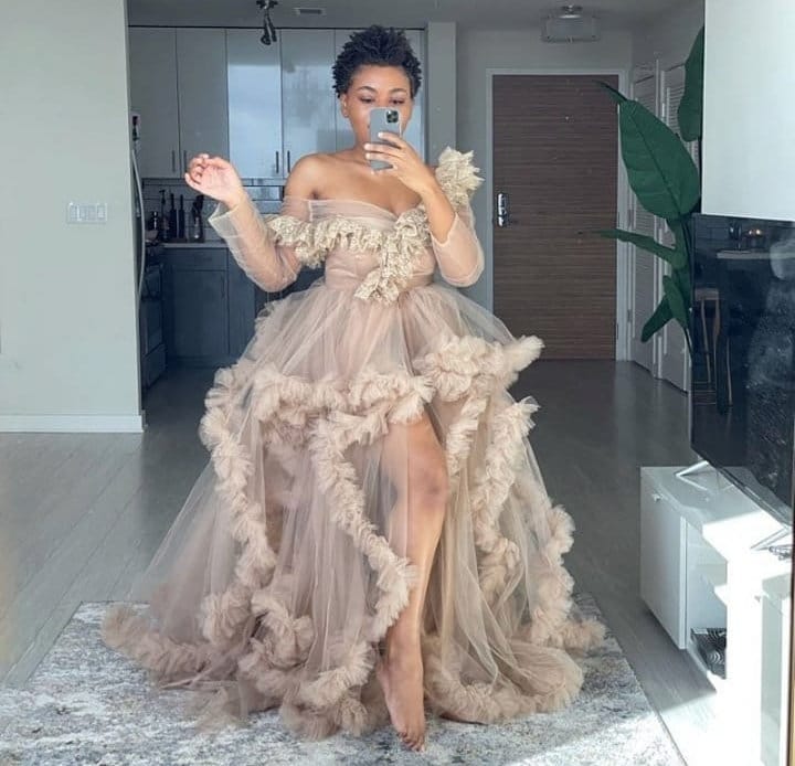 fluffy robe for maternity shoot
