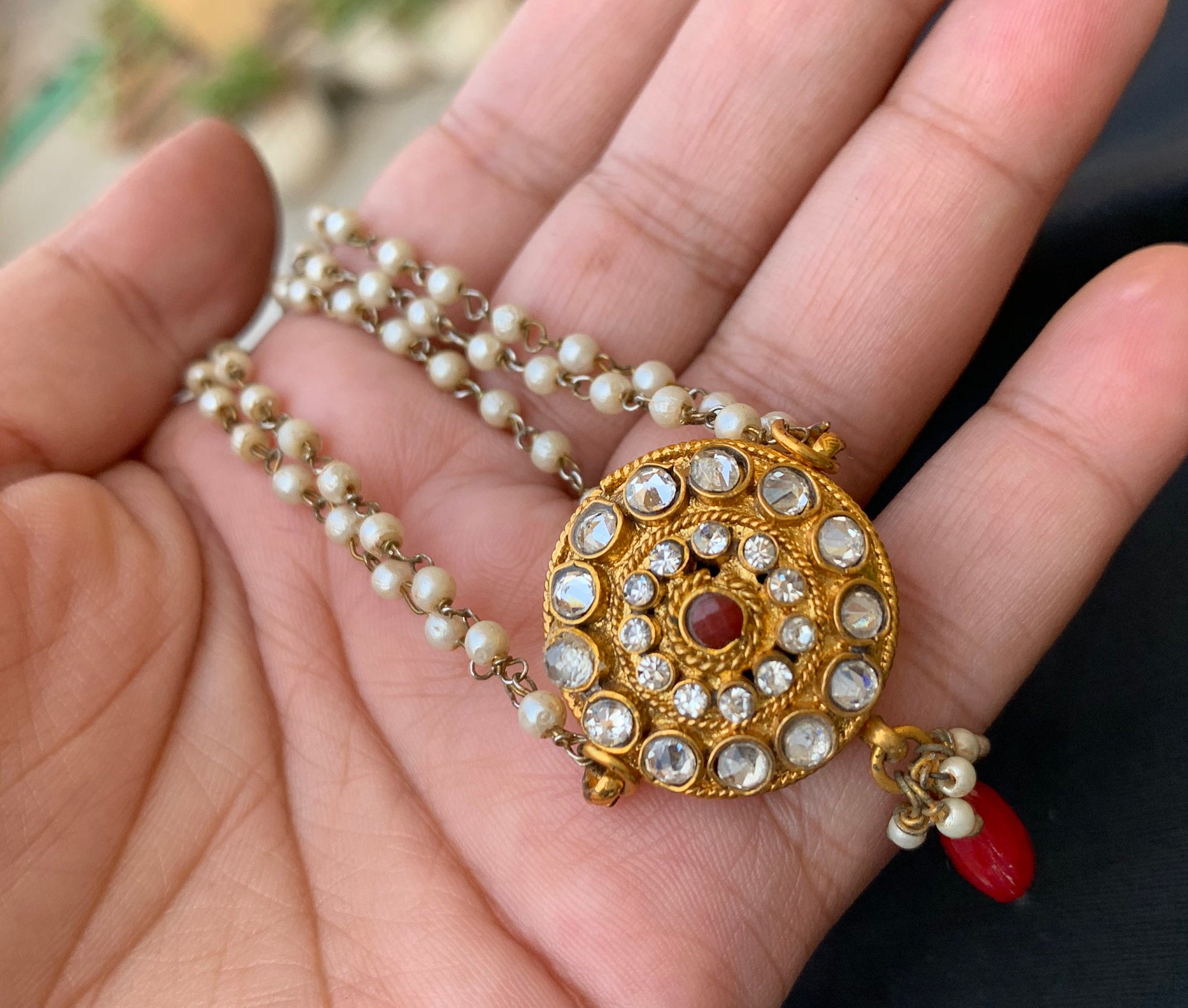 Kundan borla designs best sale