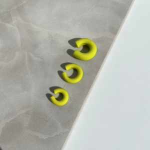 EARCUFFS DE OREJA SUPERIOR / Arcilla polimérica, orejeras de declaración, pendientes coloridos y divertidos