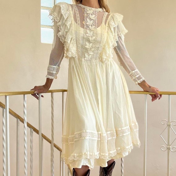 Vintage Gunne Sax Lace Dress - Gem