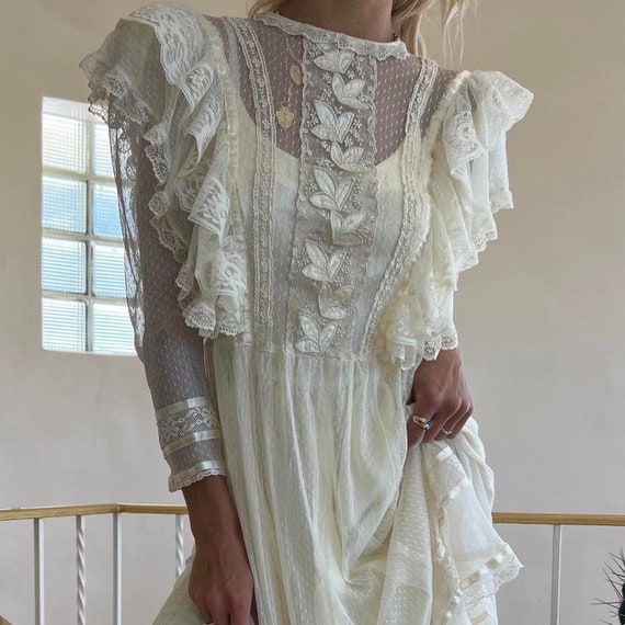 Vintage Gunne Sax Lace Dress - Gem