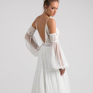 Bohemian Style Wedding Dress, Off-the shoulder lace bridal gown, Tulle and lace tiered bridal dress, Boho beach gown, Off-white beach dress