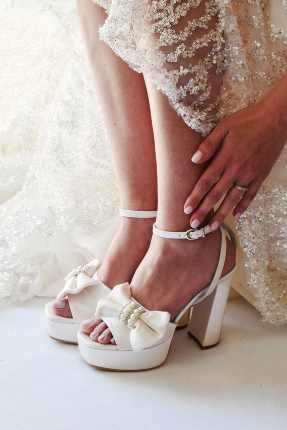 Bow-embellished Platform Sandals, Comfort High Heel Wedding, Genuine  Leather Pearl High Shoes, Handmade Leather Platform Heels, Bridal Shoes 