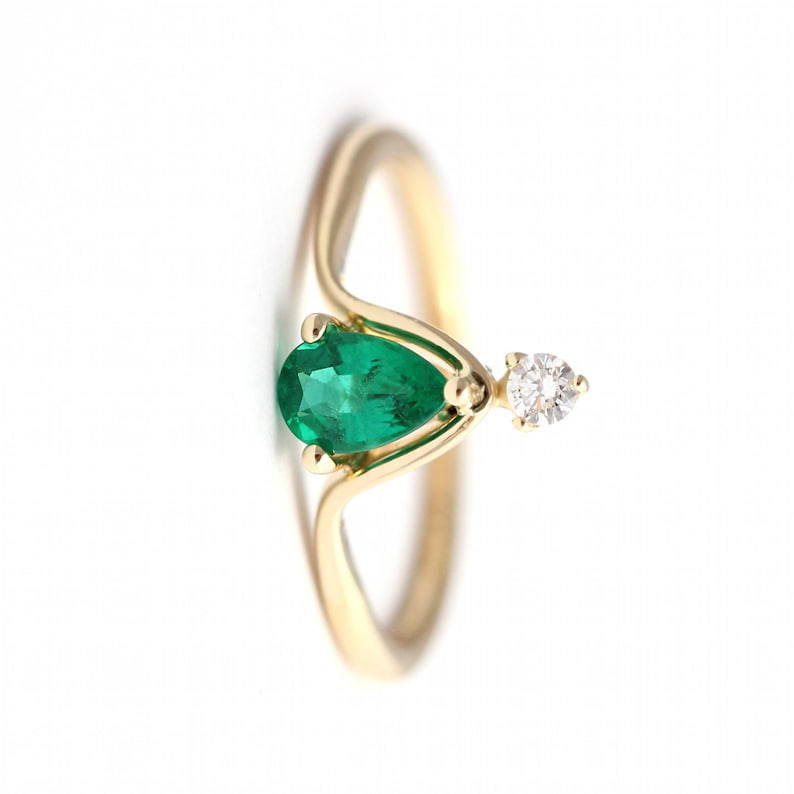 Handmade Gemstone Ring gold ring pear cut ring,.Mother/'s day Gift Natural Green Onyx Ring Cocktail Ring December Birthstone