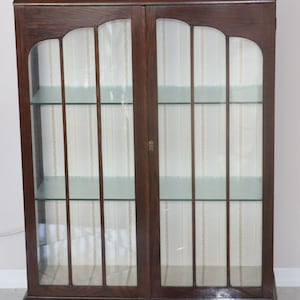 Art Deco Style Curio / display Cabinet