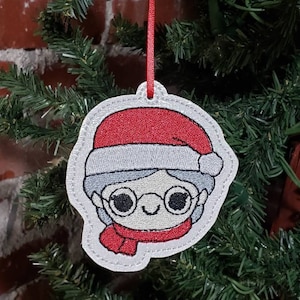 Mrs. Claus Christmas Tree Ornament ITH Project - Mrs Claus Ornament - Instant Download 4x4 5x7 Machine Embroidery Design Pattern In The Hoop