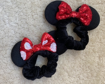 Minnie Mouse Scrunchies, Minnie Ear Scrunchy, Red and White Dot Bow Scrunchies