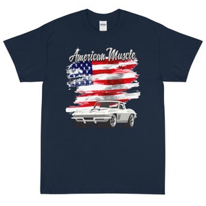 1966 Ermine Weiß Chevrove Corvette Amerikanisches Muskel bedrucktes T-Shirt Hemd