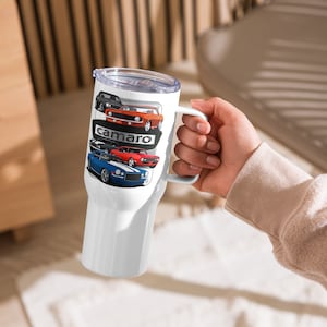 Classic Chevrolet Camaro Vintage Chevy RS SS 1967 1968 1969 1970 1971 Travel mug with a handle