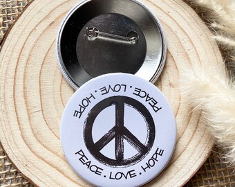 Button PEACE LOVE HOPE