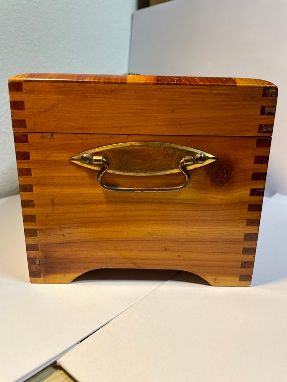 Vintage McGraw Box Co. New York Cedar Wood Jewelry Tr… Gem