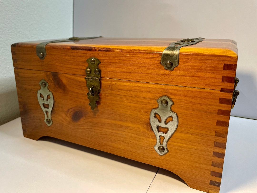Vintage Mcgraw Box Co. New York Cedar Wood Jewelry Treasure Box Etsy