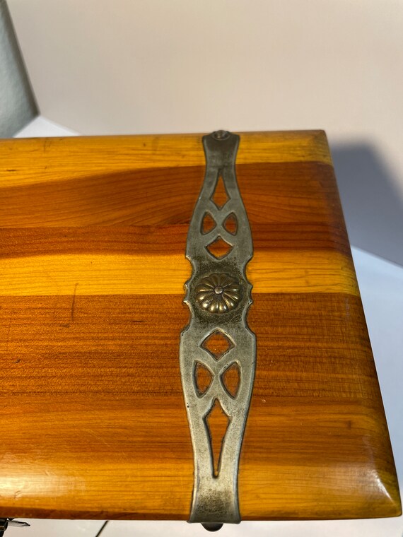 Vintage McGraw Box Co. New York Cedar Wood Jewelry Tr… Gem