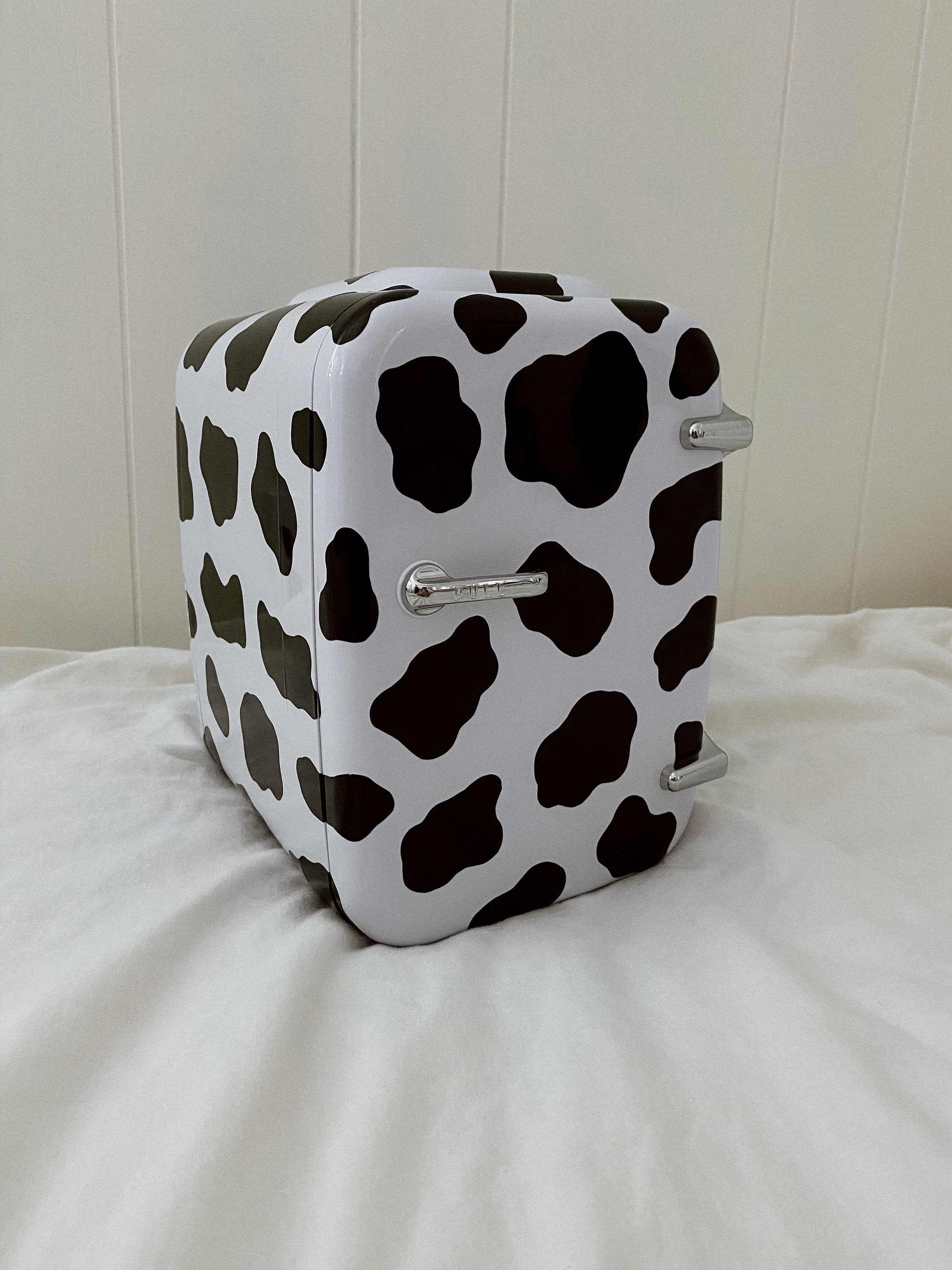 Cow print mini fridge // 4L 6 can capacity // skin care Etsy