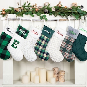Christmas Stockings Personalized Green Plaid Holiday Stockings for Farmhouse Decoration Embroidered Plush Family Stocking for Christmas Gift