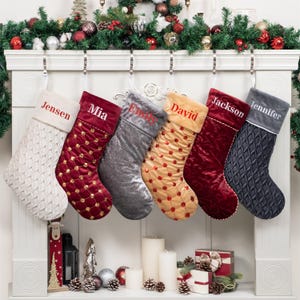 Christmas Stockings Personalized Vintage Stockings for Family Decoration Minimalist Custom Name Stockings Embroidered for Christmas Gifts