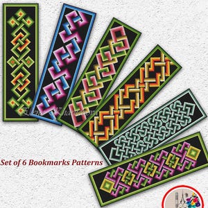 Può includere: Set di sei modelli di segnalibri colorati con disegni geometrici su sfondo nero. Ogni segnalibro presenta un motivo unico nelle tonalità di verde, blu, rosa, arancione e giallo. È visibile anche il testo "Set of 6 Bookmarks Patterns" e "INSTANT DOWNLOAD PDF".